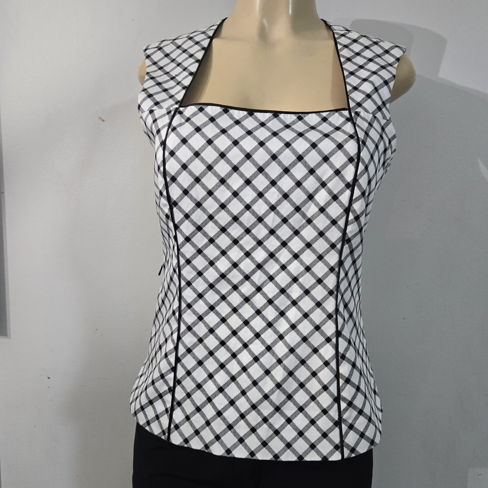 White House Black Market Geometric Sleeveless Top - Picture 3 of 9